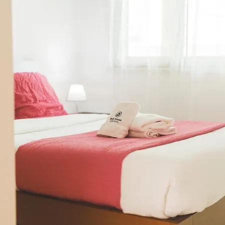 Best 94 - Family Surf Apartment *